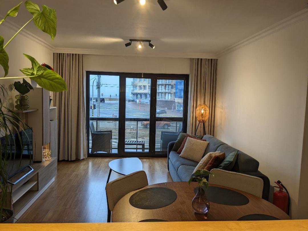 Vista Linda, Leuk Appartement Vlak Bij Zeedijk En Strand Остенде Экстерьер фото